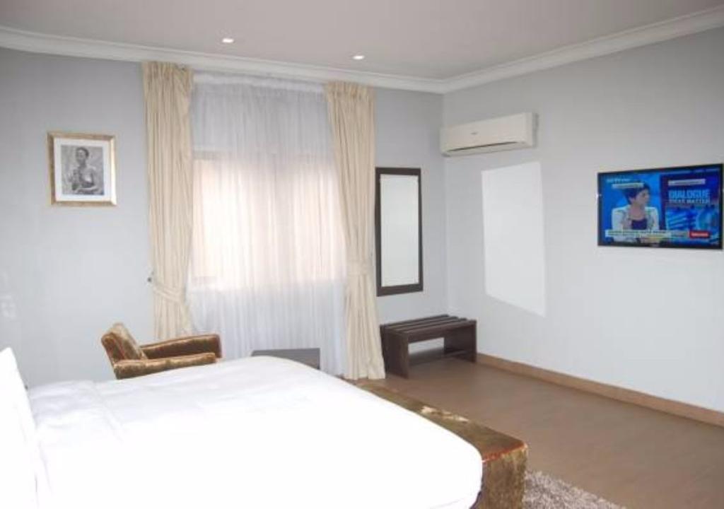 Tudor House Hotel Lagos Kültér fotó