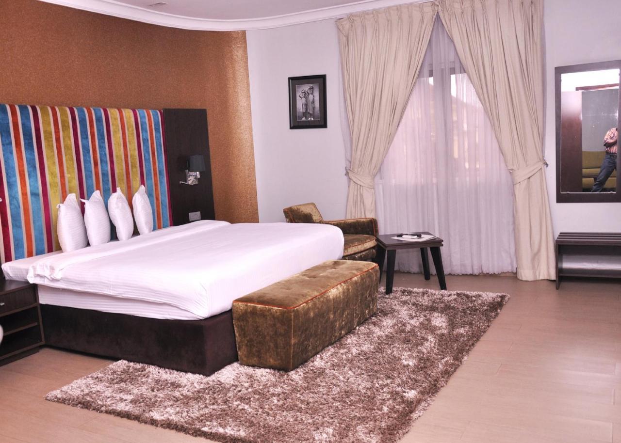Tudor House Hotel Lagos Kültér fotó